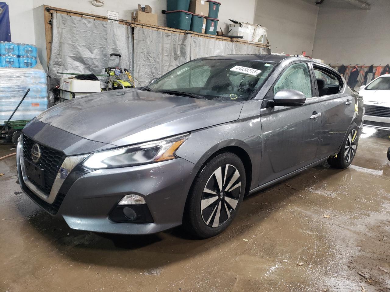 2020 NISSAN ALTIMA SV