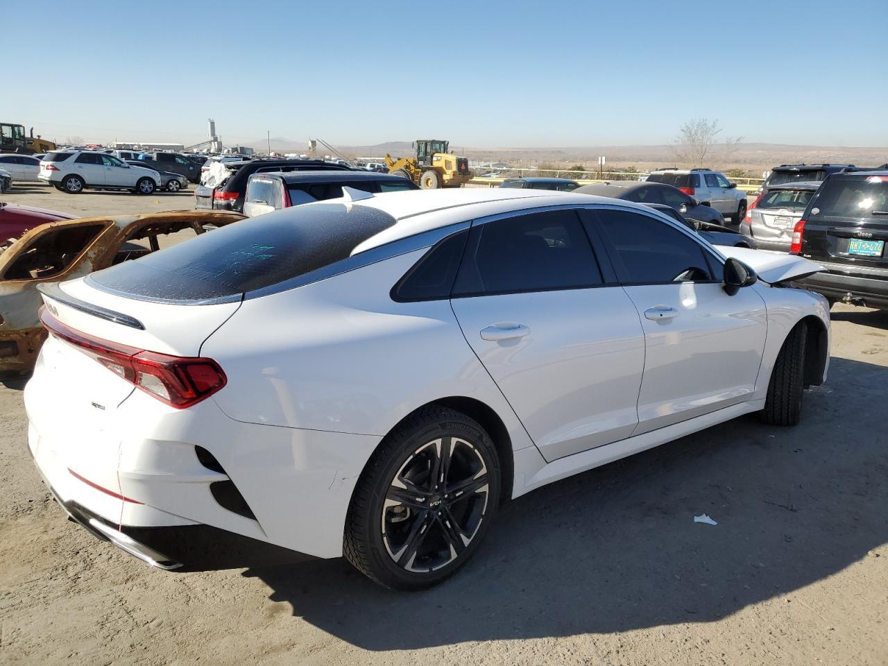 2023 KIA K5 GT LINE - Фото 3
