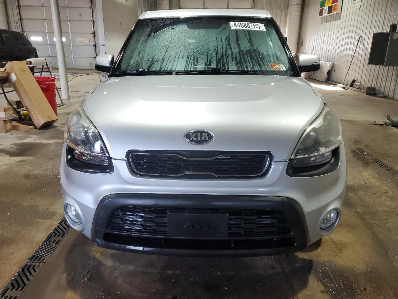 2013 KIA SOUL + - Image 5