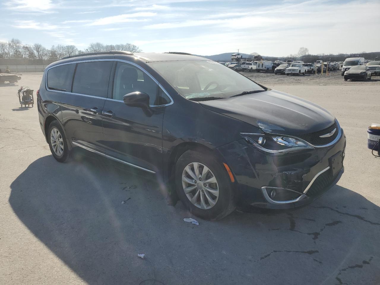 2017 CHRYSLER PACIFICA T - Фото 4
