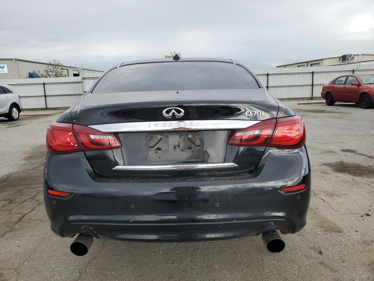 2015 INFINITI Q70L 3.7 - Image 6