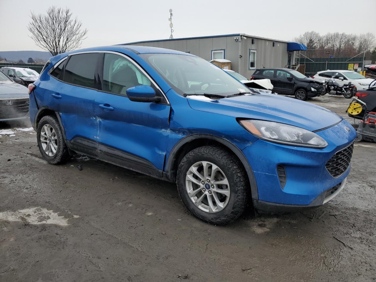 2020 FORD ESCAPE SE - Image 4