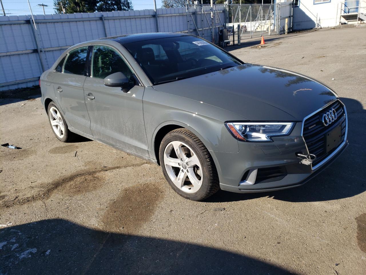 2017 AUDI A3 PREMIUM - Image 4
