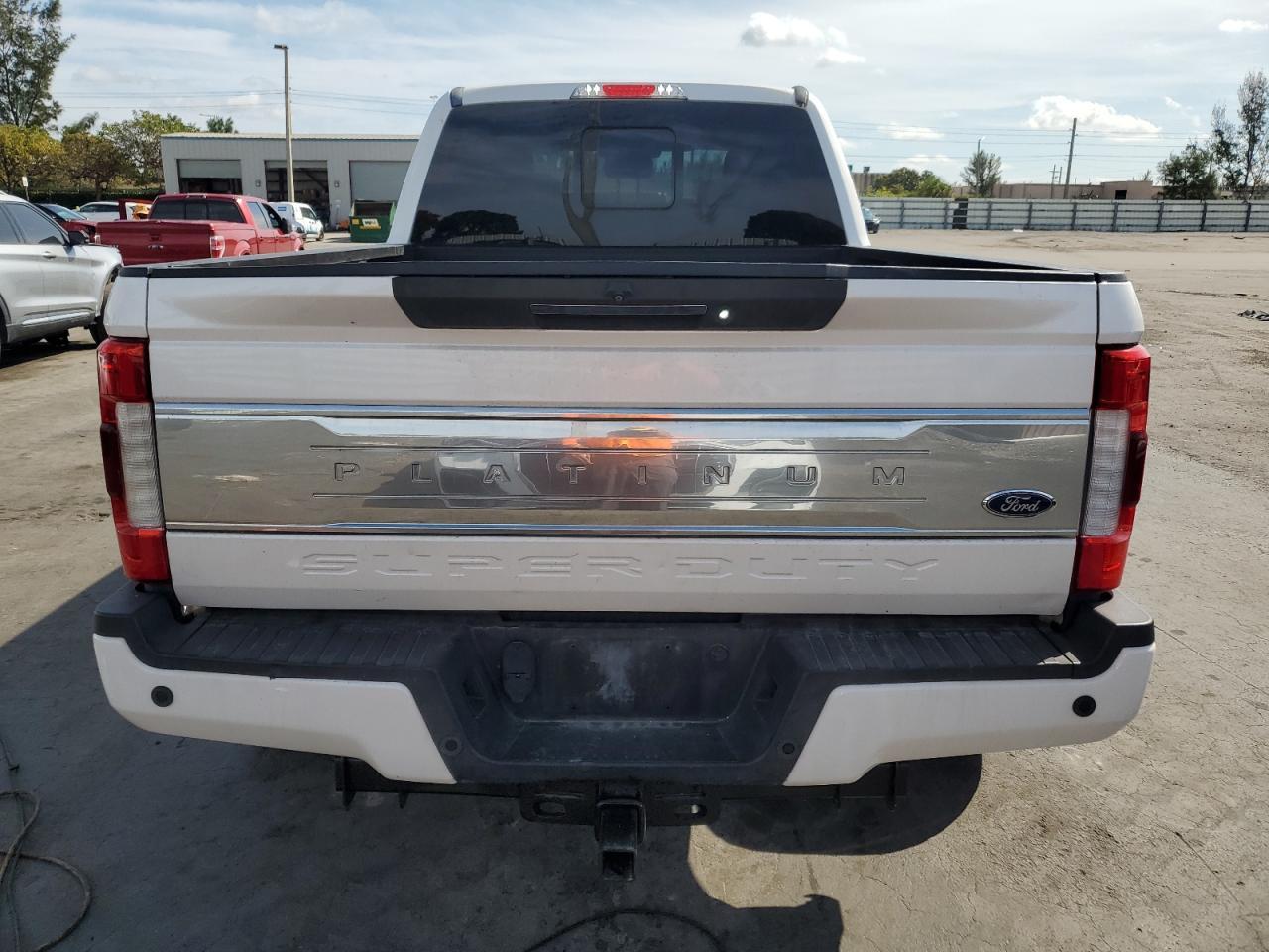 2017 FORD F250 SUPER - Image 6