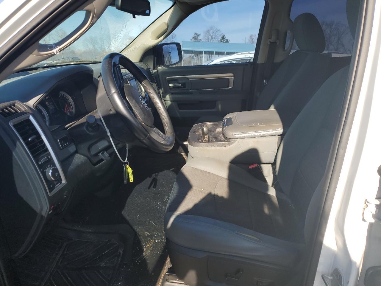 2015 RAM 1500 SLT - Image 7