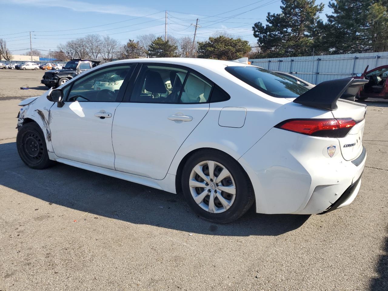 2020 TOYOTA COROLLA LE - Фото 2