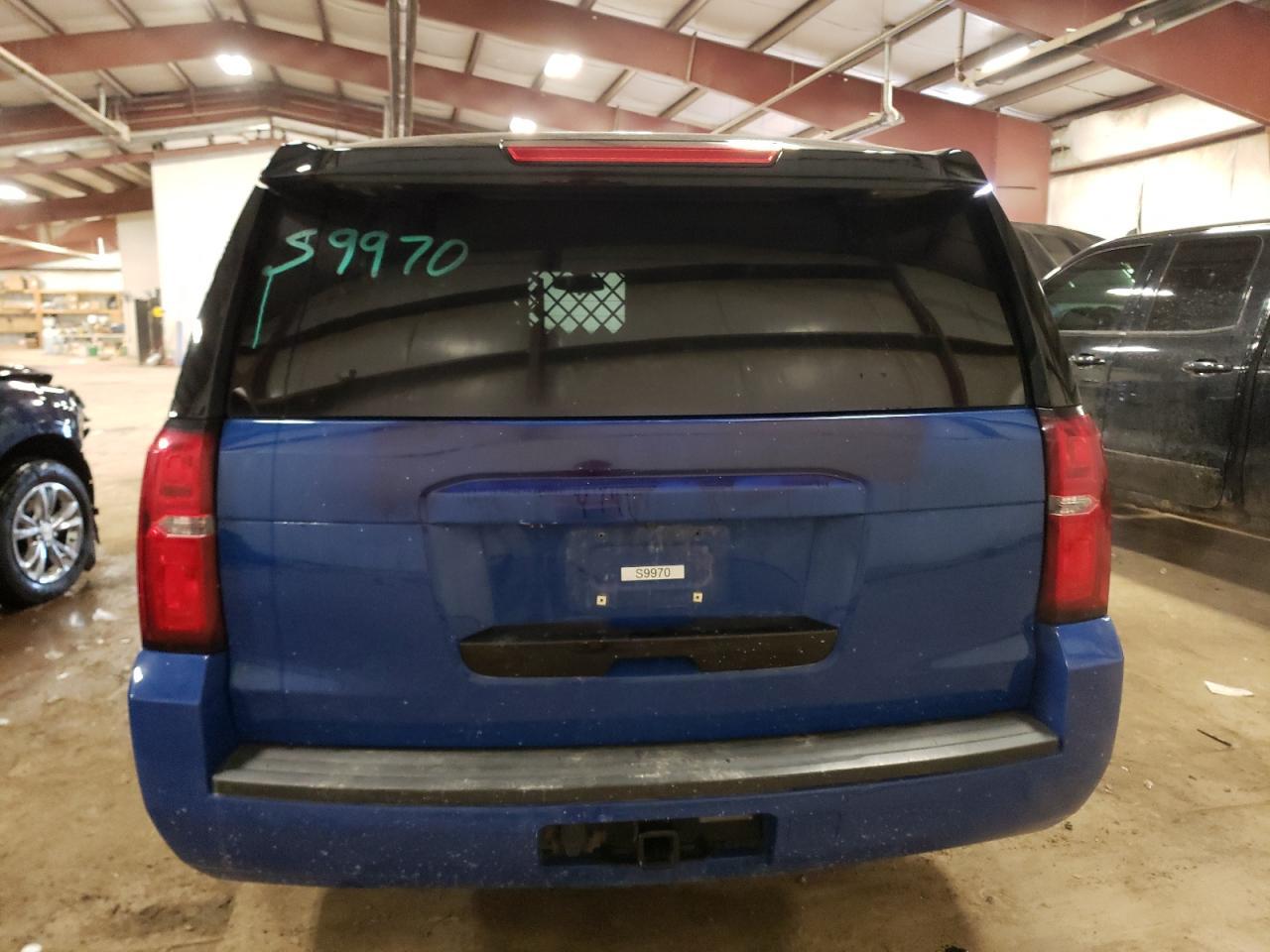 2019 CHEVROLET TAHOE POLI - Фото 6