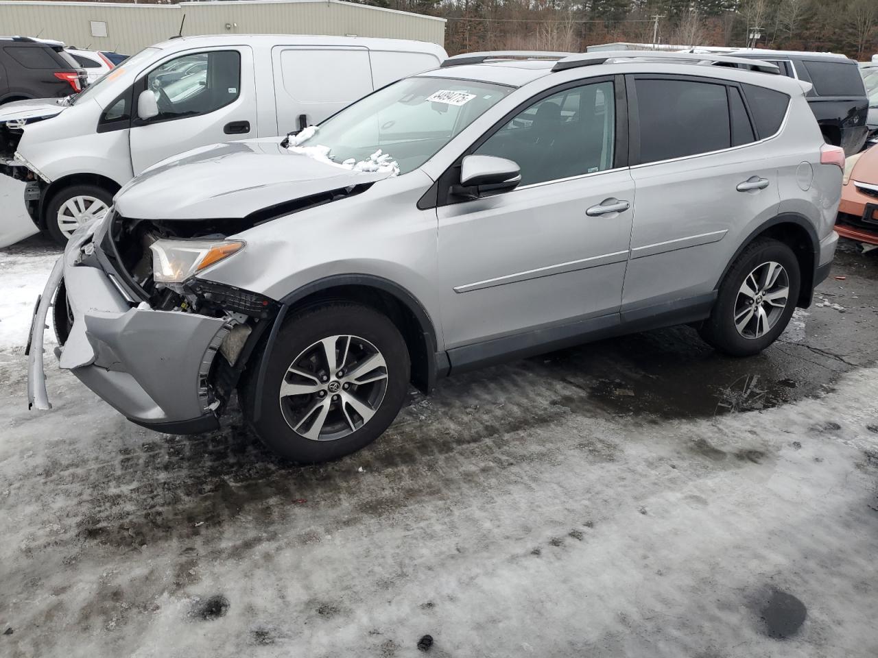 2017 TOYOTA RAV4 XLE