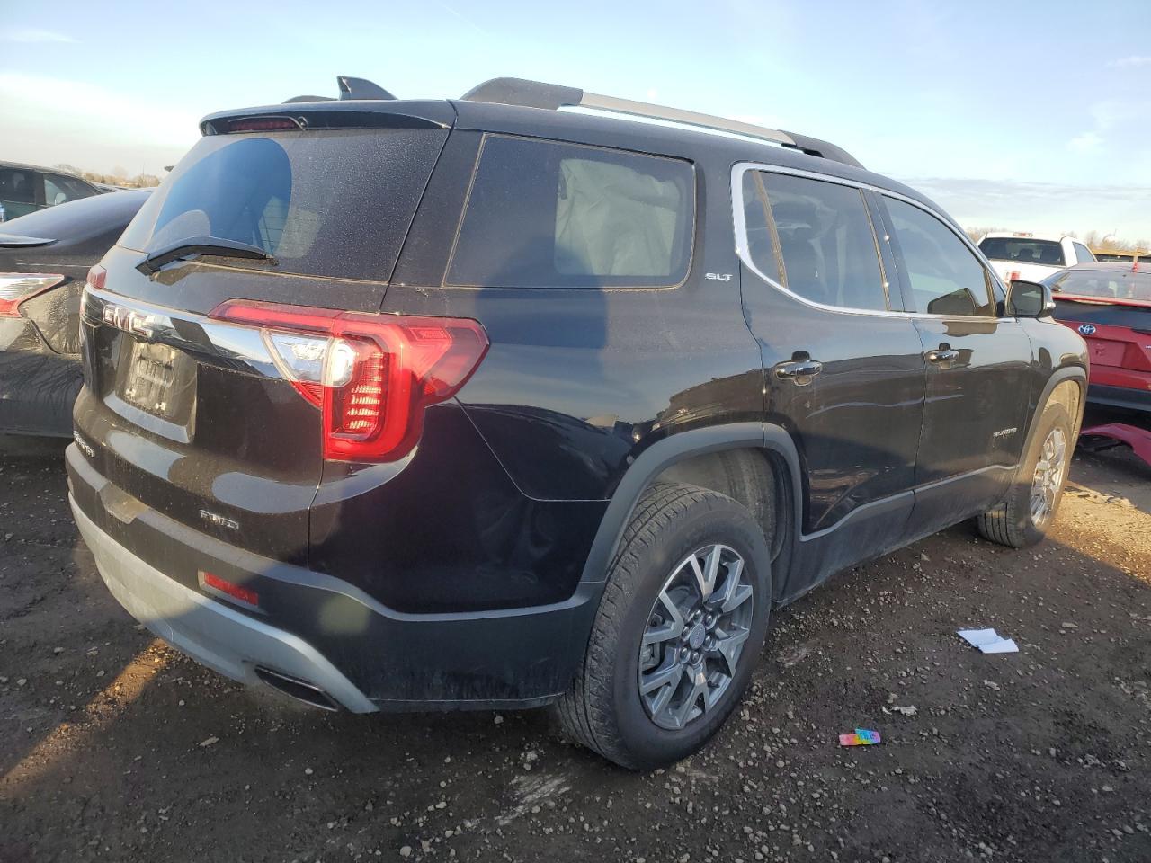 2023 GMC ACADIA SLT - Фото 3