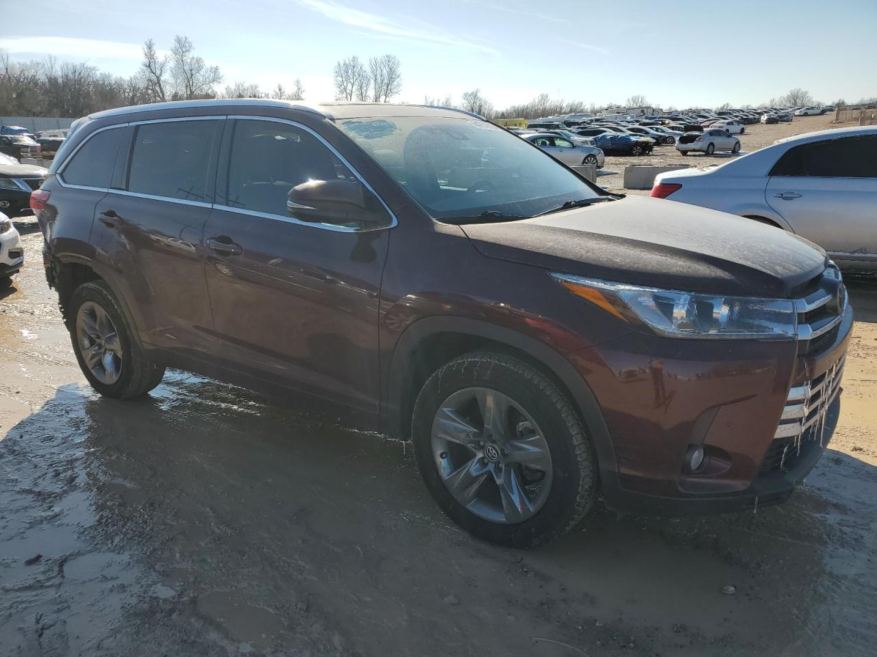 2018 TOYOTA HIGHLANDER - Image 4