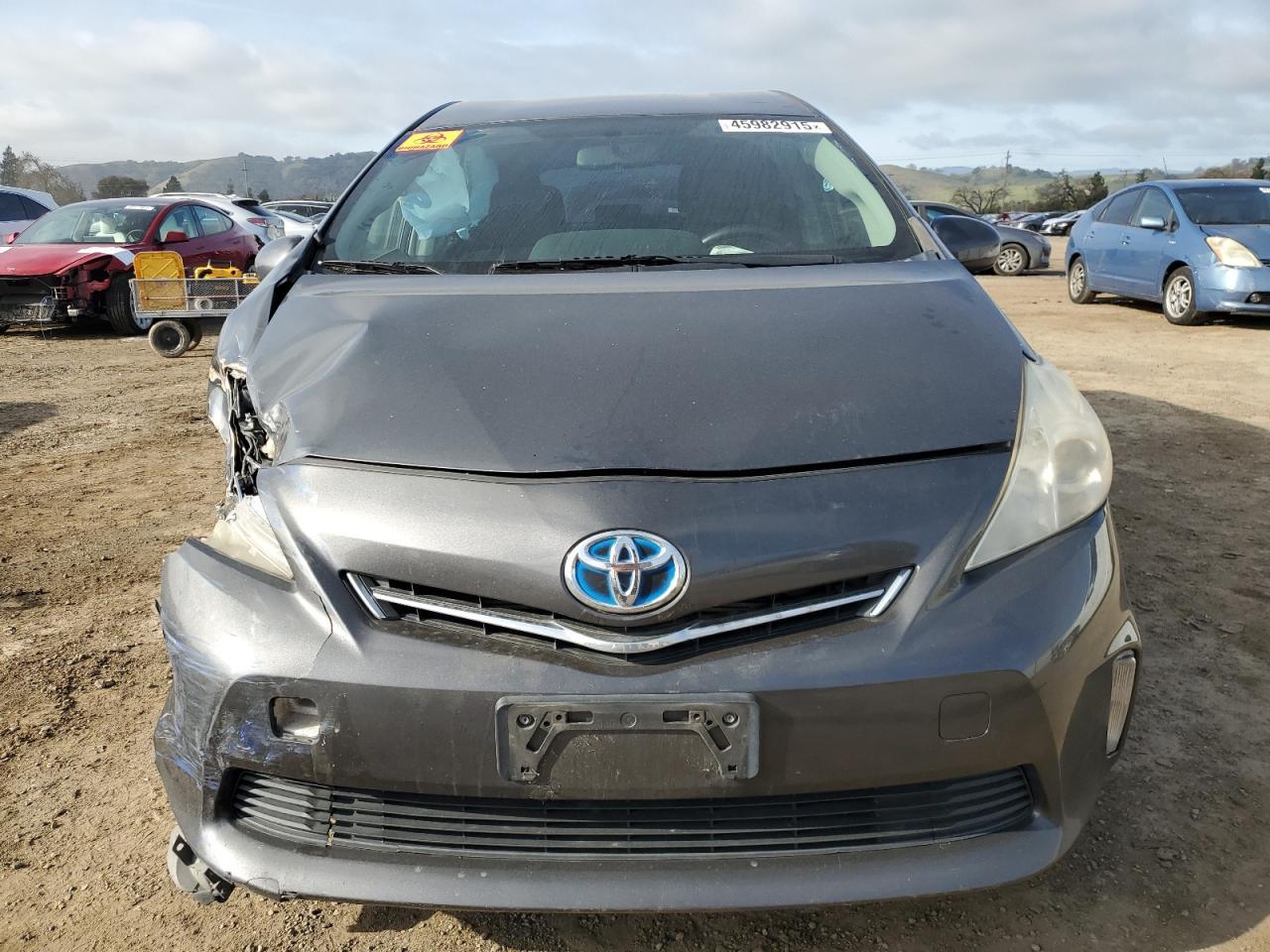 2013 TOYOTA PRIUS V - Фото 5