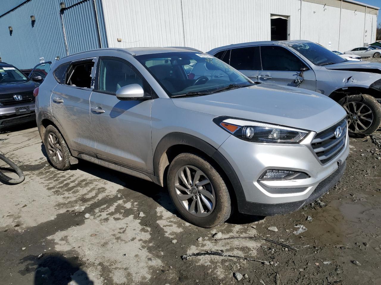 2018 HYUNDAI TUCSON SEL - Фото 4