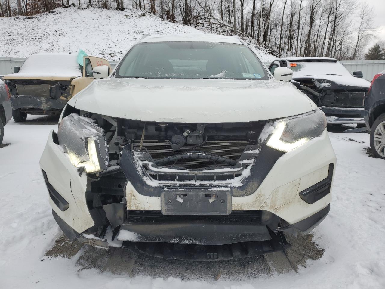 2017 NISSAN ROGUE S - Image 5