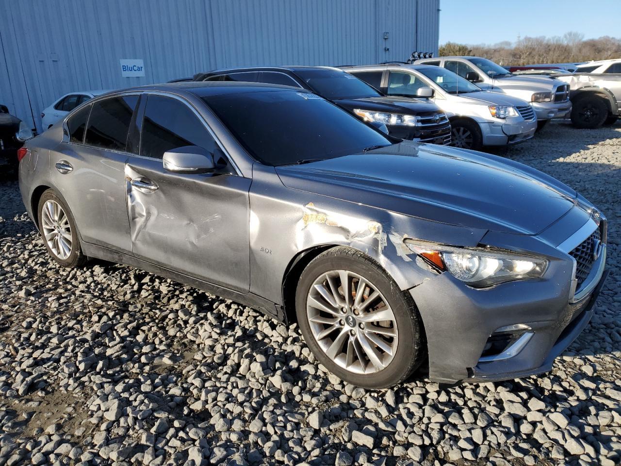 2018 INFINITI Q50 LUXE - Image 4