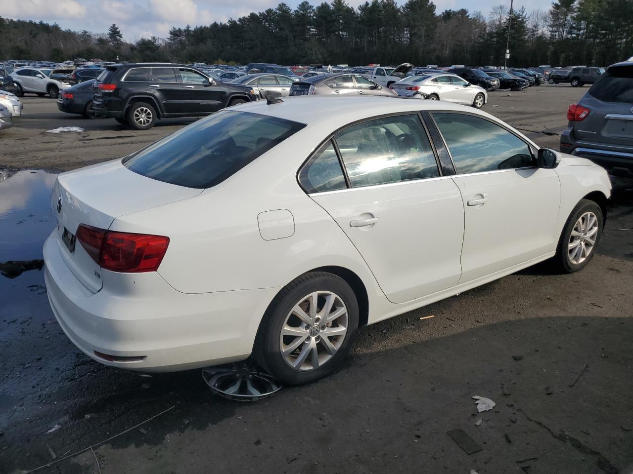 2017 VOLKSWAGEN JETTA SE - Фото 3