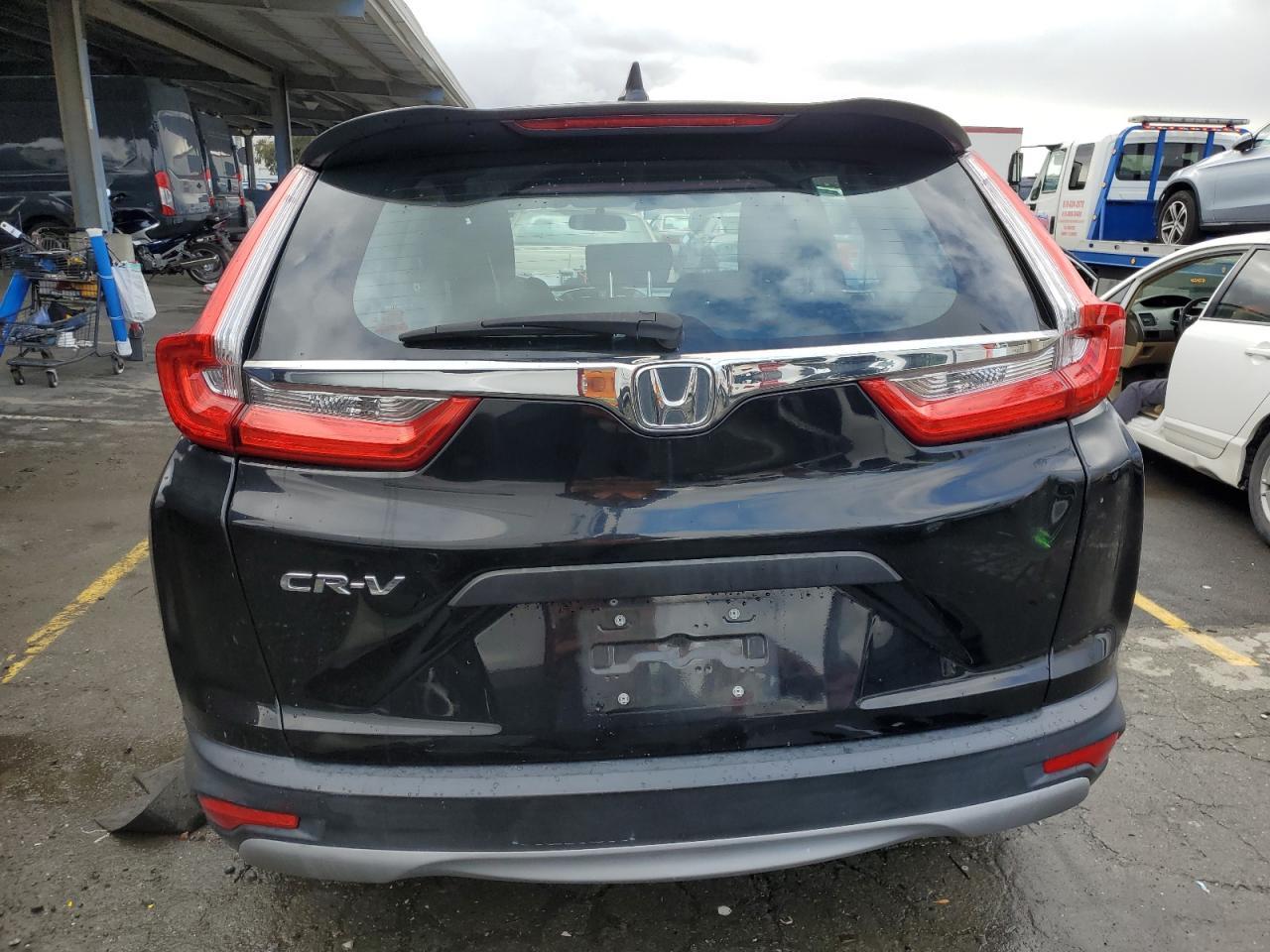 2017 HONDA CR-V LX - Image 6