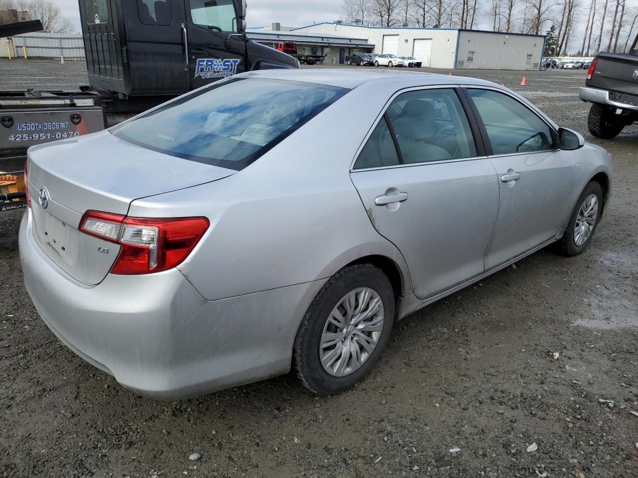 2013 TOYOTA CAMRY L - Image 3
