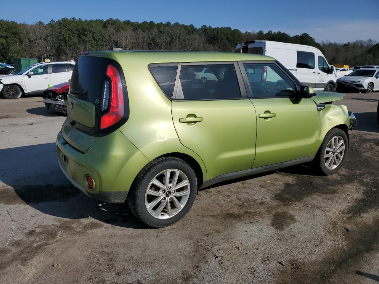 2019 KIA SOUL + - Image 3