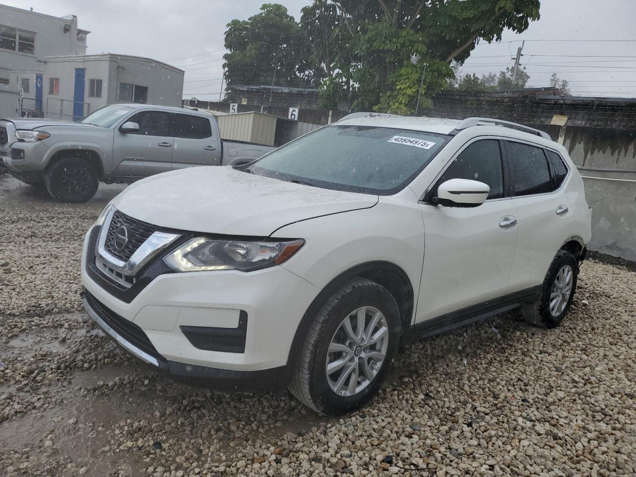 2018 NISSAN ROGUE S