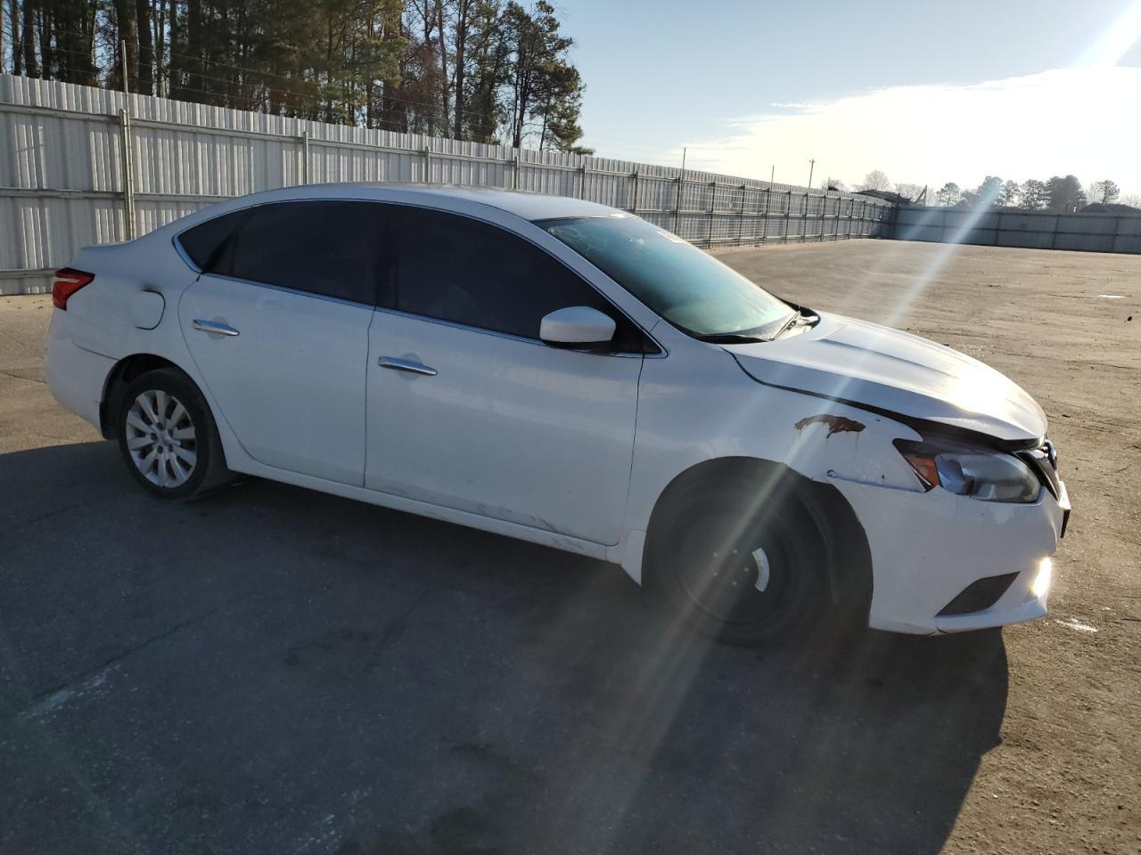 2017 NISSAN SENTRA S - Фото 4