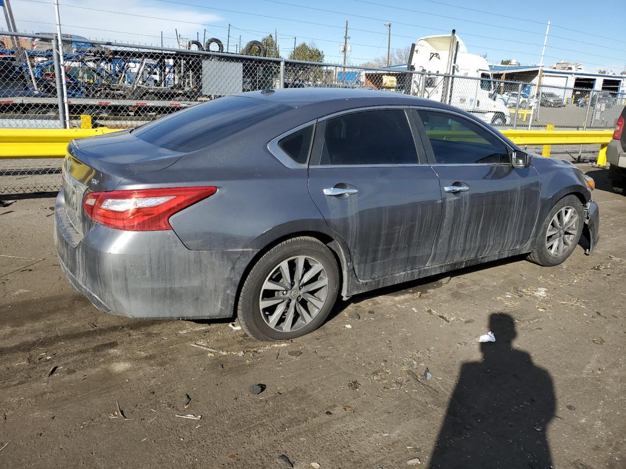 2017 NISSAN ALTIMA 2.5 - Image 3