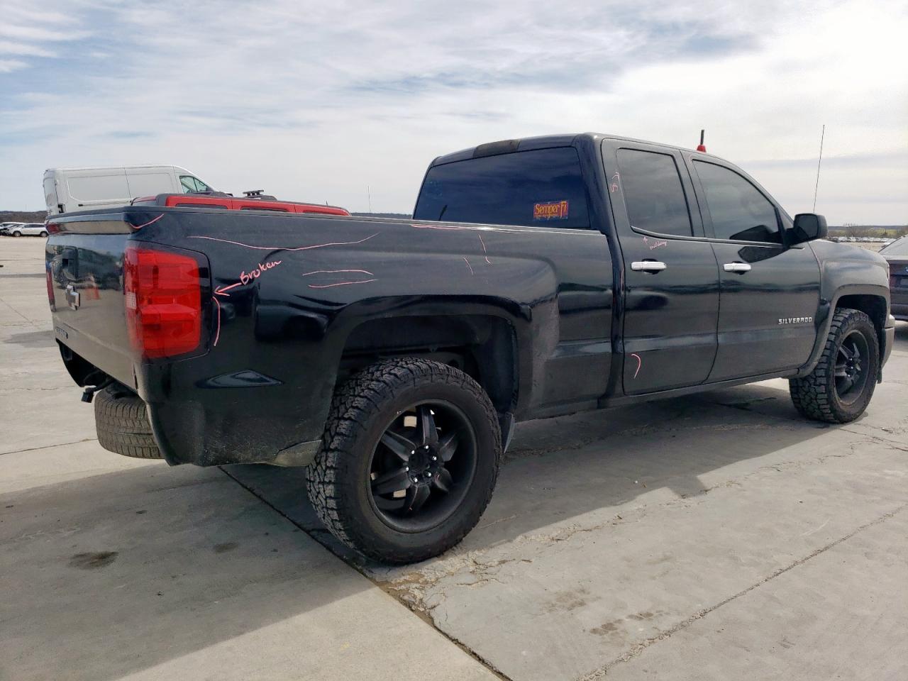 2015 CHEVROLET SILVERADO - Image 3
