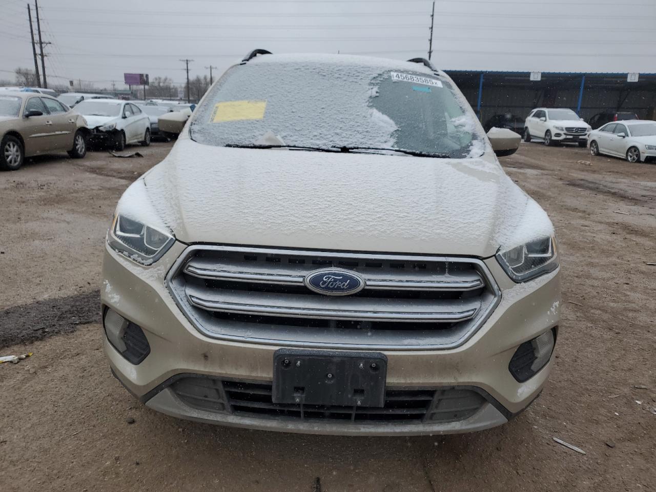 2017 FORD ESCAPE SE - Фото 5
