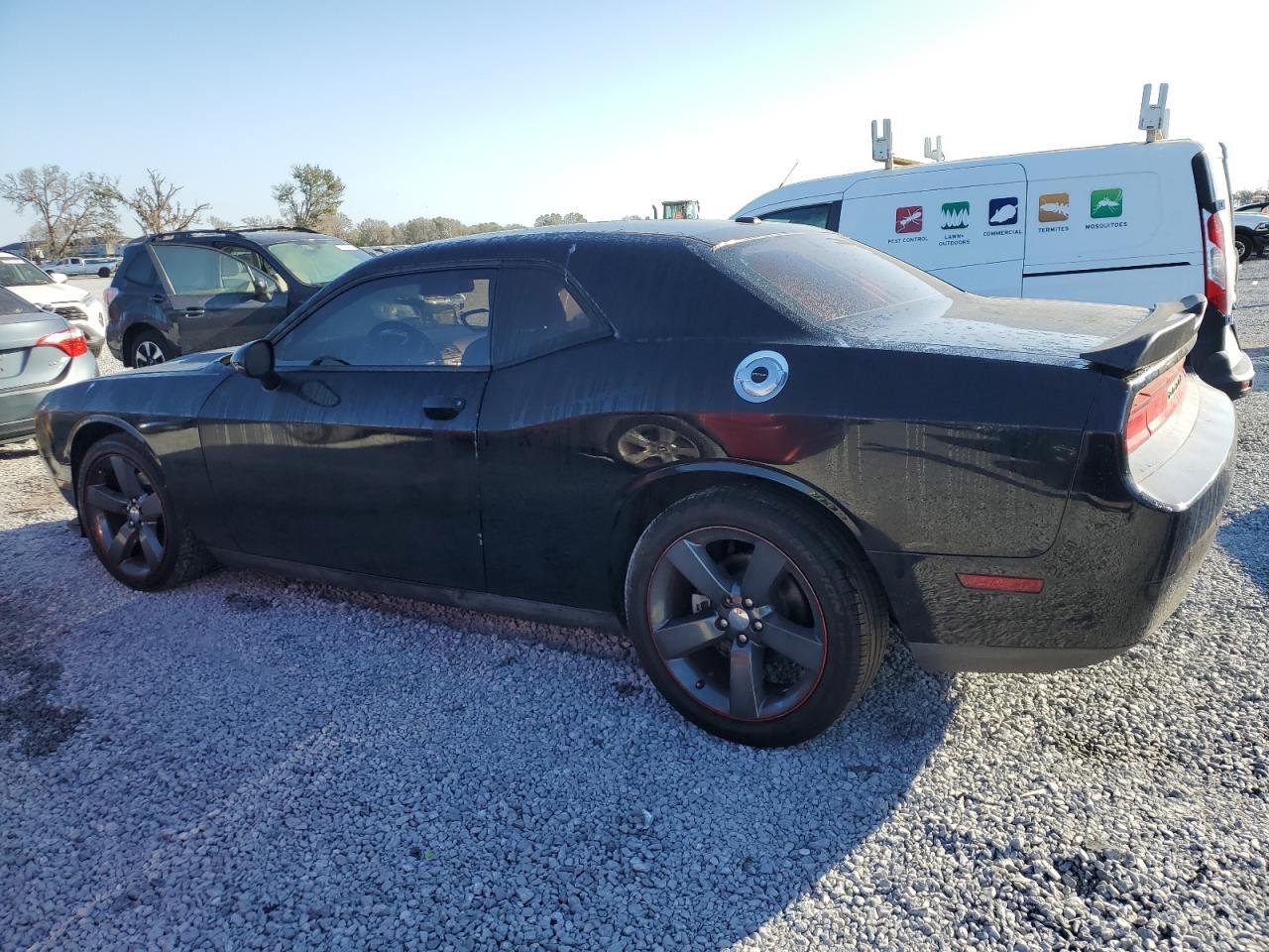 2013 DODGE CHALLENGER - Image 2