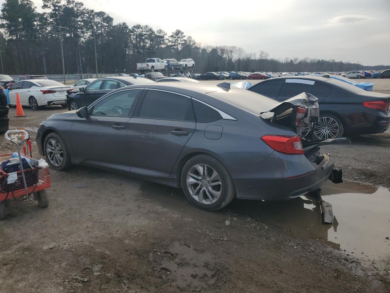 2018 HONDA ACCORD LX - Image 2