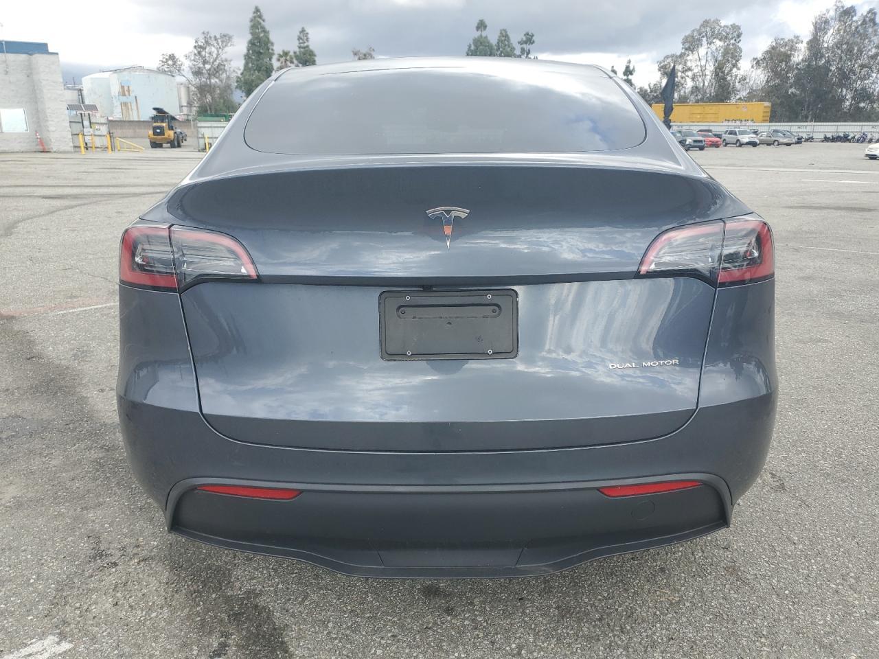 2023 TESLA MODEL Y - Image 6