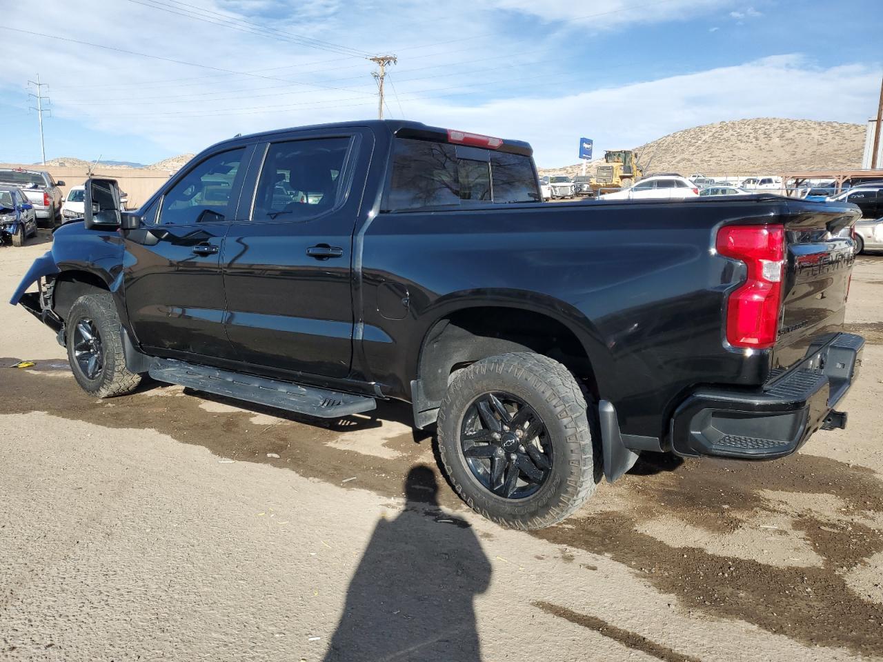 2021 CHEVROLET SILVERADO - Фото 2