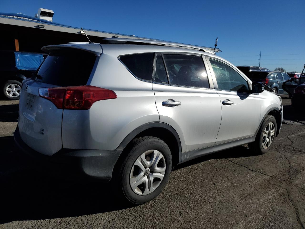 2015 TOYOTA RAV4 LE - Image 3