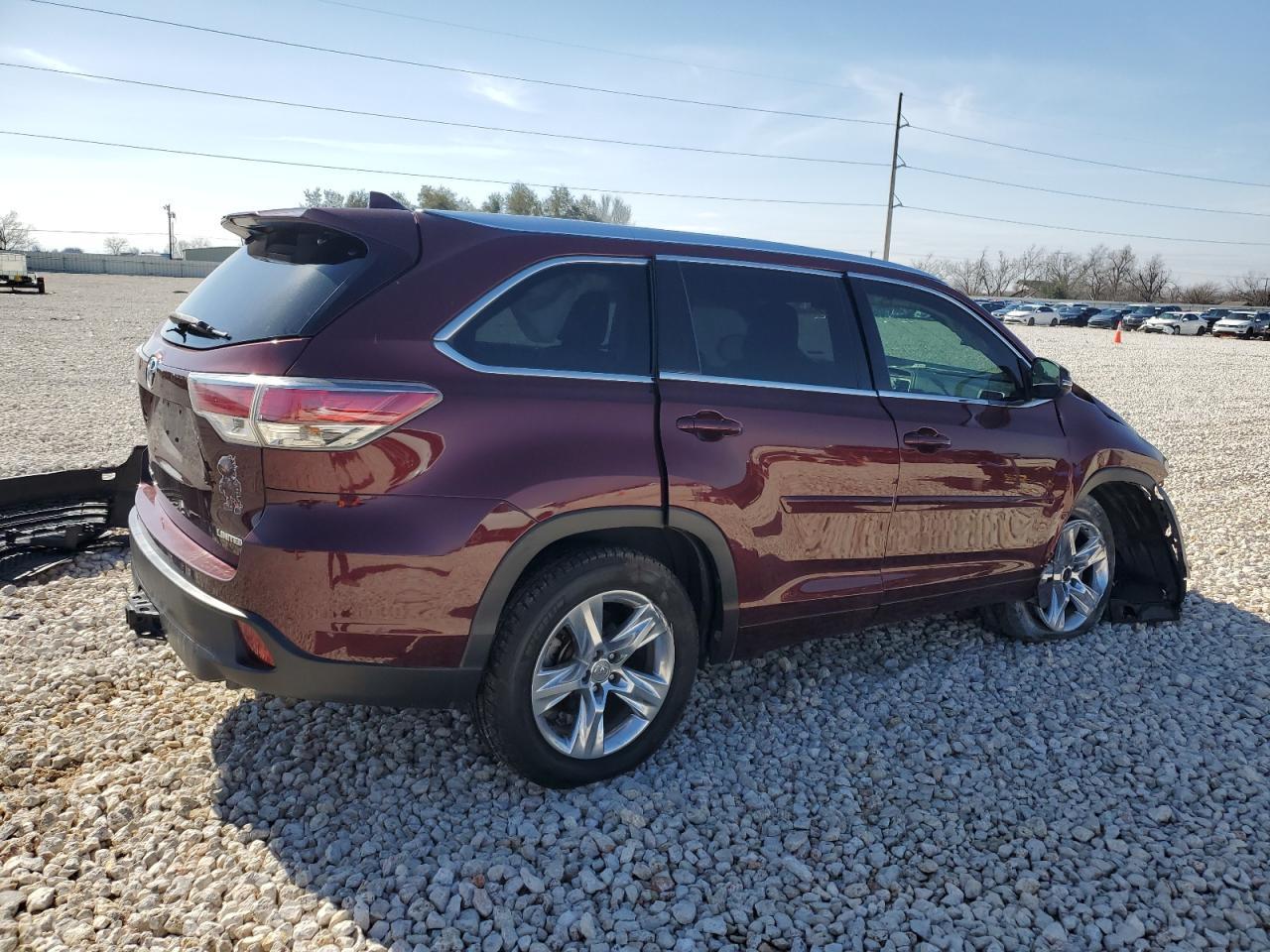 2015 TOYOTA HIGHLANDER - Image 3