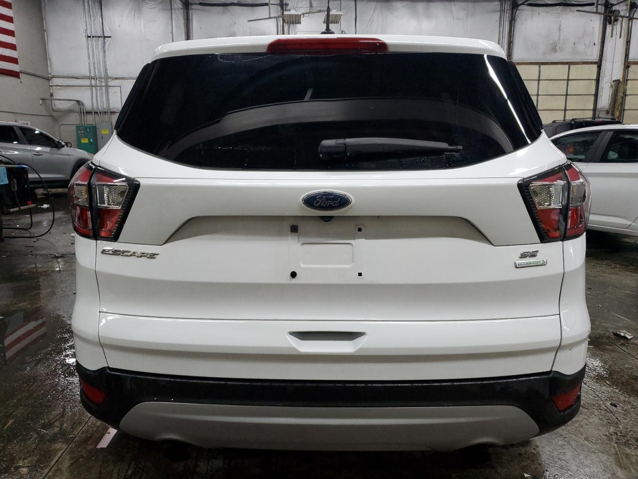 2017 FORD ESCAPE SE - Image 6