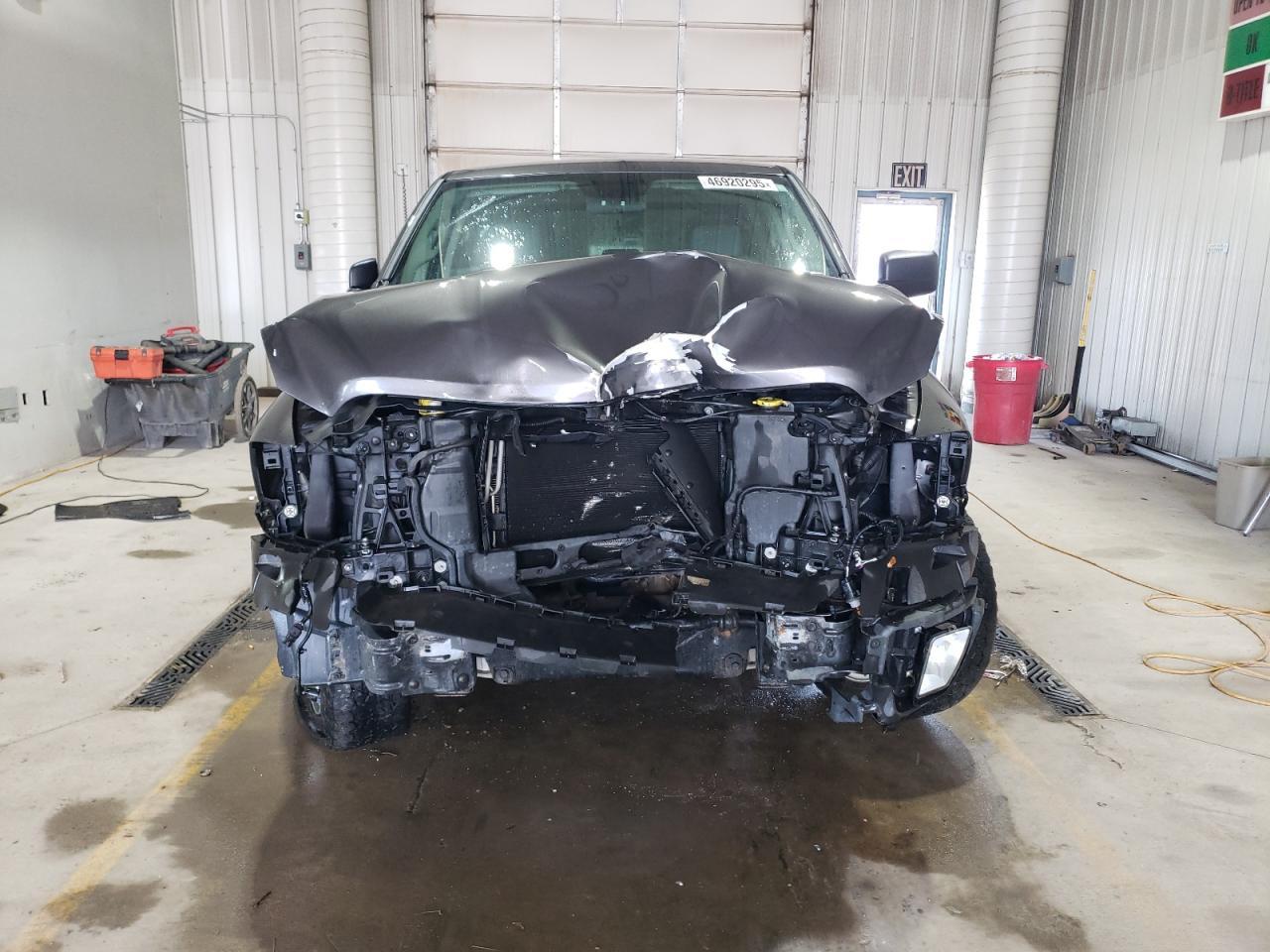 2017 RAM 1500 ST - Image 5