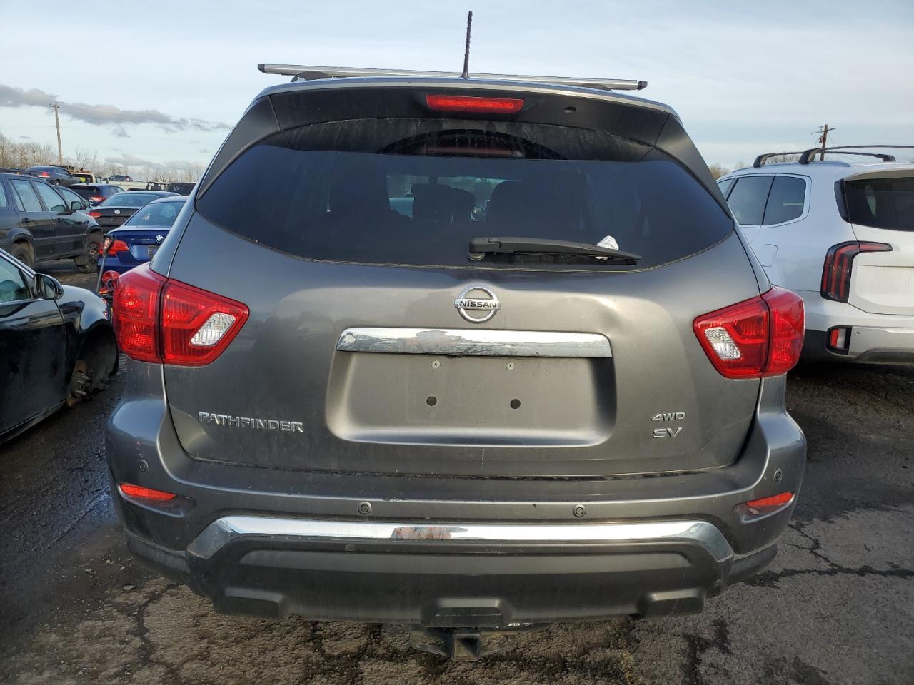 2017 NISSAN PATHFINDER - Image 6