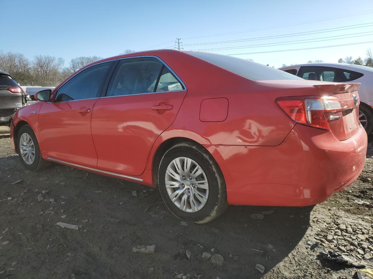 2012 TOYOTA CAMRY HYBR - Фото 2