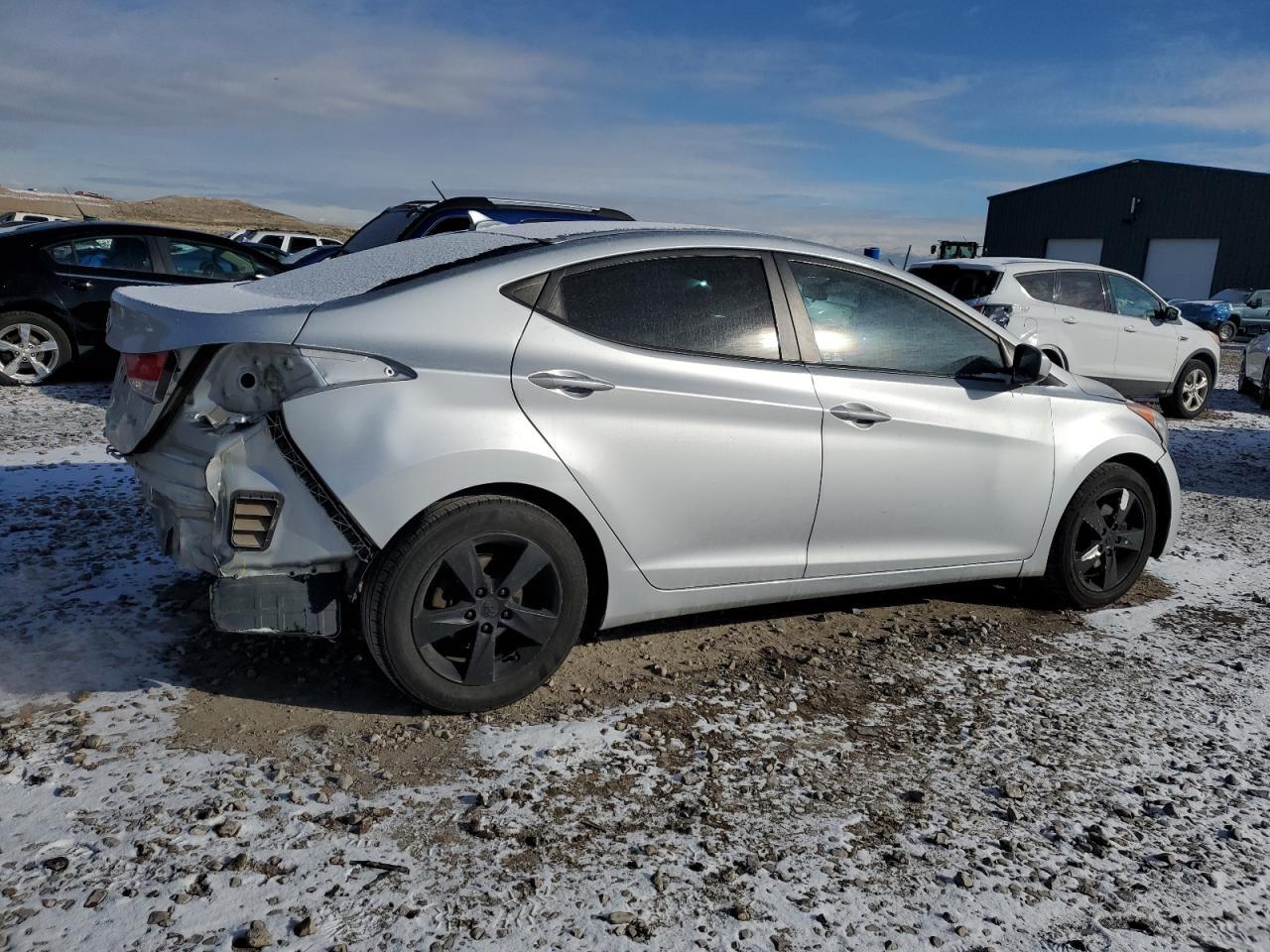 2013 HYUNDAI ELANTRA GL - Image 3