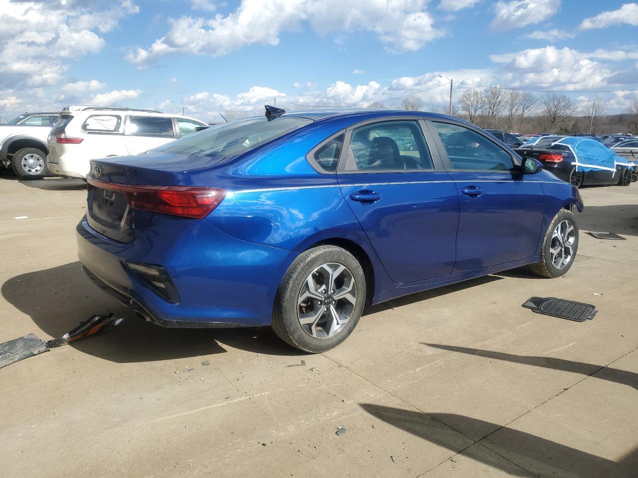 2021 KIA FORTE FE - Фото 3