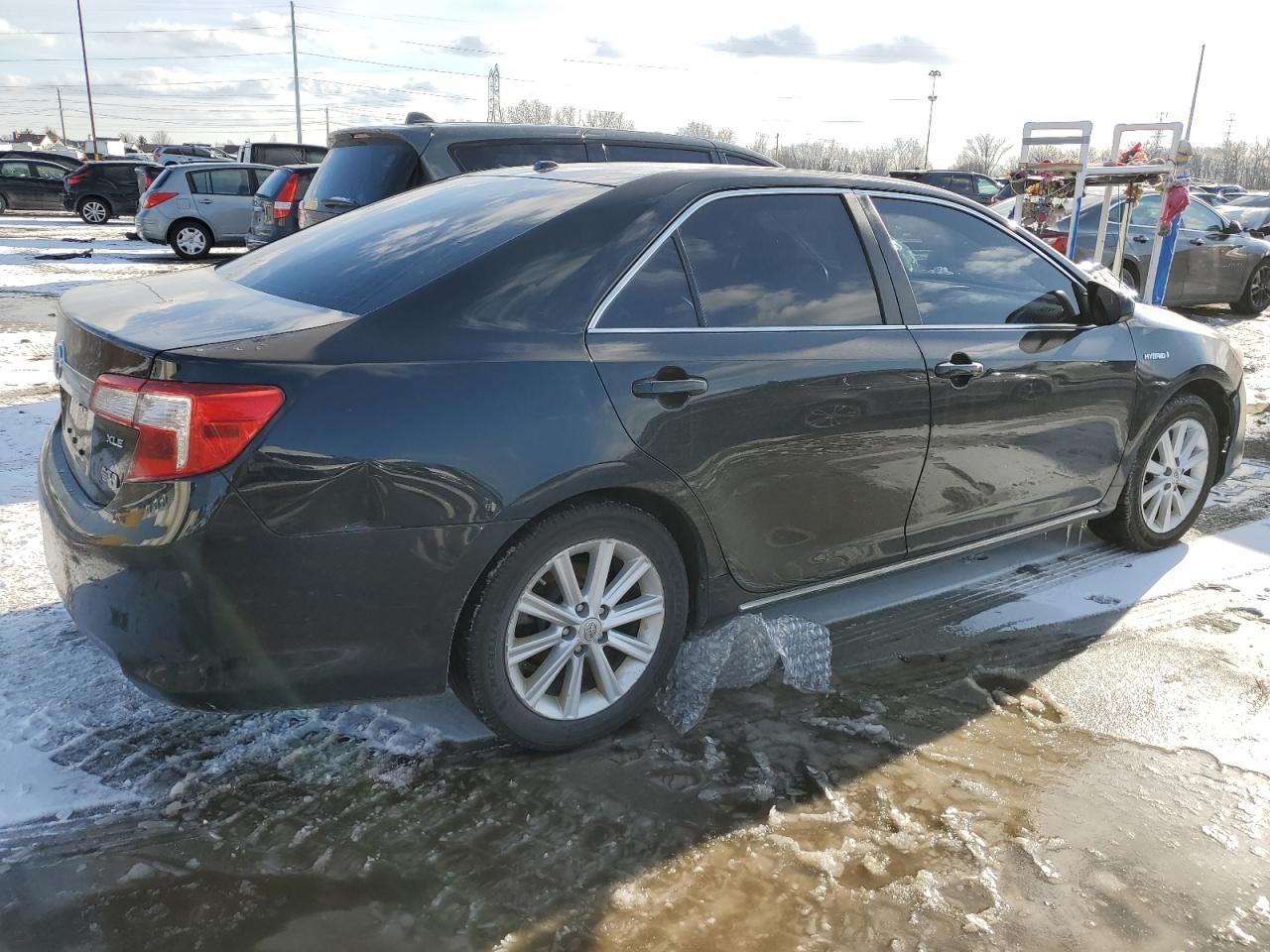 2012 TOYOTA CAMRY HYBR - Фото 3