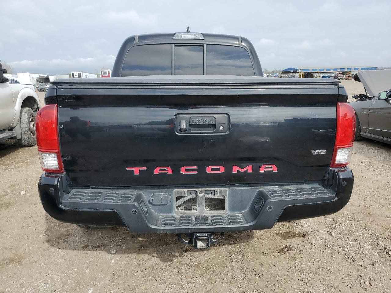 2016 TOYOTA TACOMA DOU - Image 6
