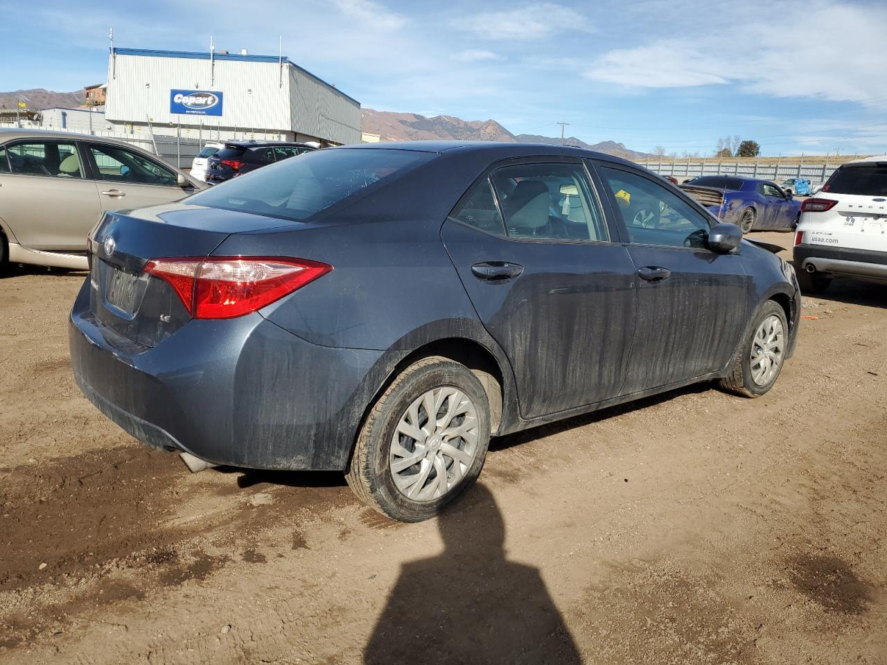 2019 TOYOTA COROLLA L - Фото 3