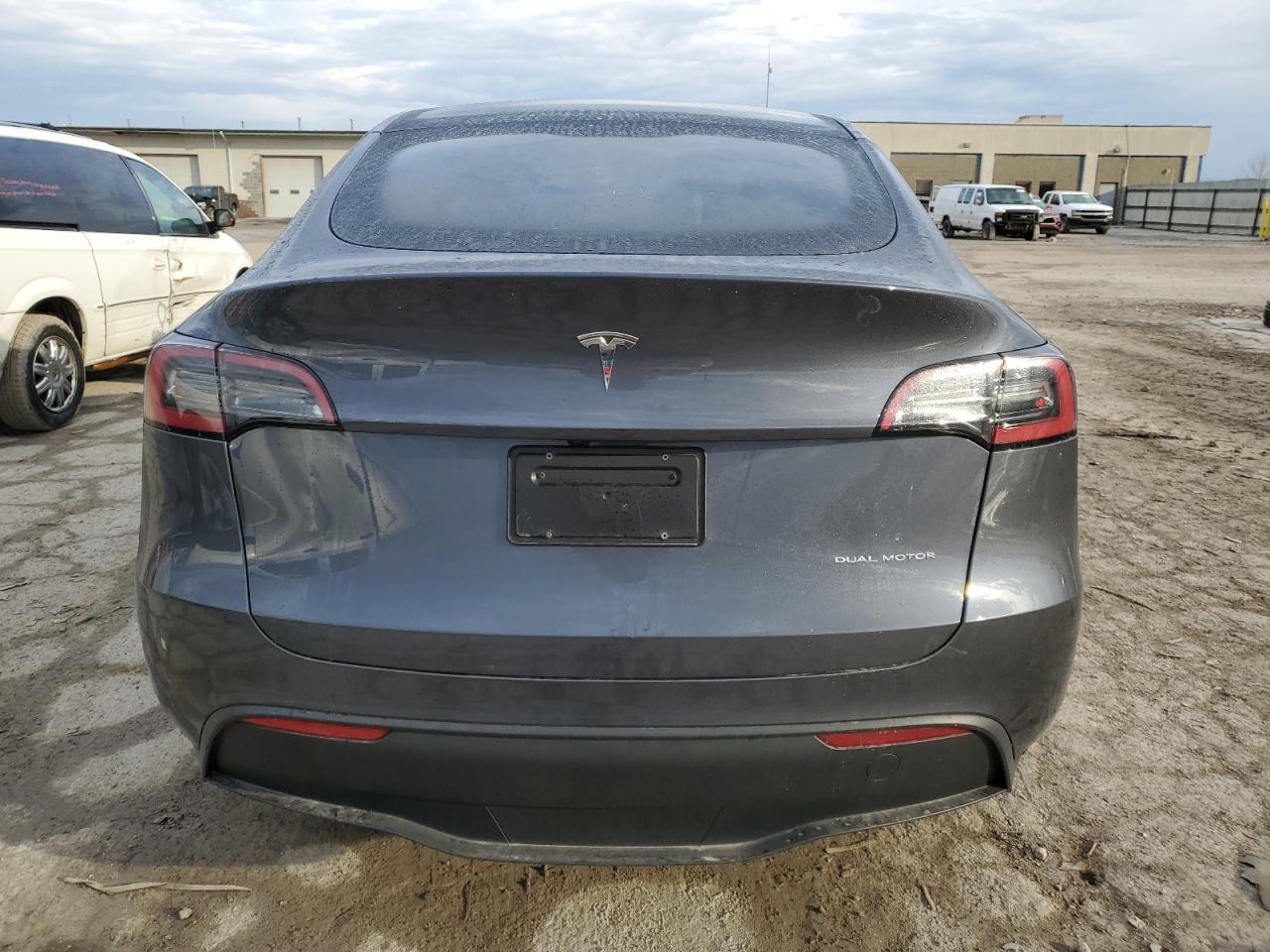 2023 TESLA MODEL Y - Image 6
