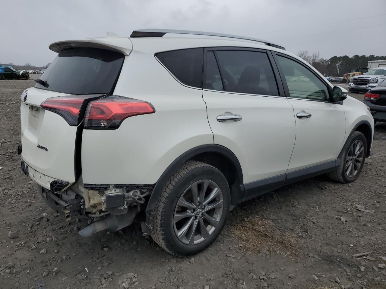 2018 TOYOTA RAV4 LIMIT - Фото 3