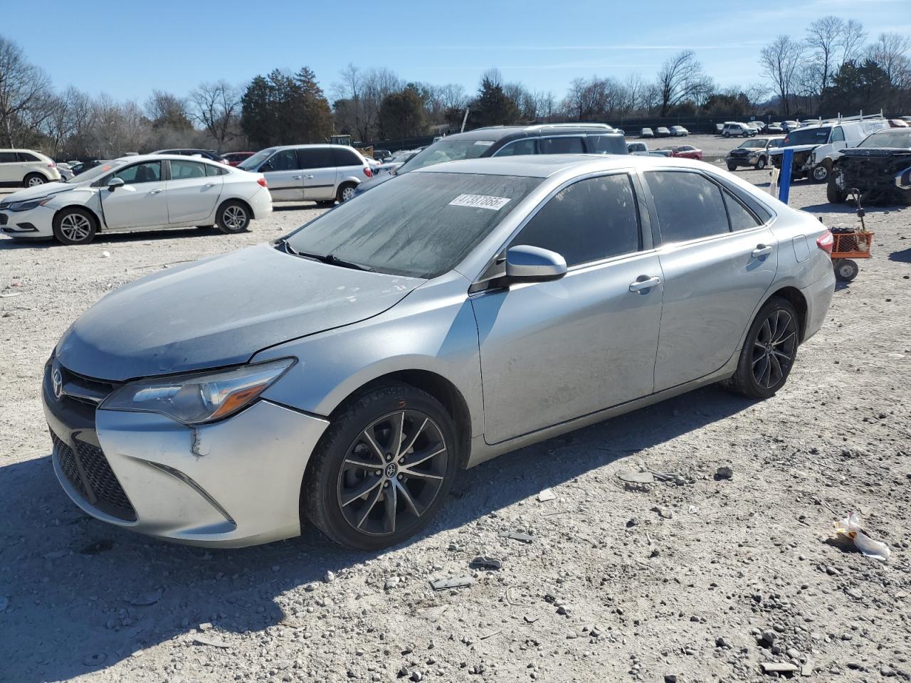2015 TOYOTA CAMRY LE