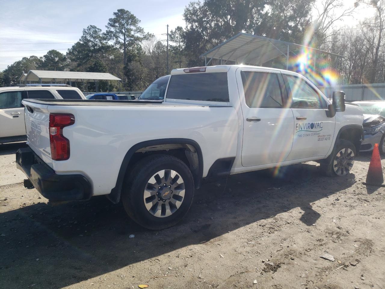 2024 CHEVROLET SILVERADO - Image 3
