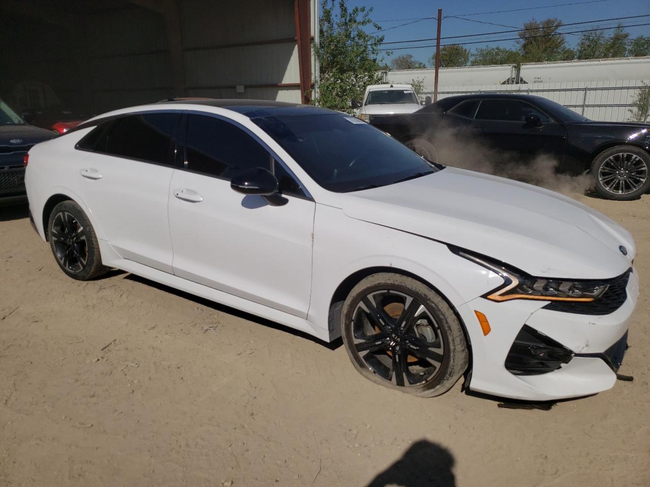 2021 KIA K5 GT LINE - Image 4