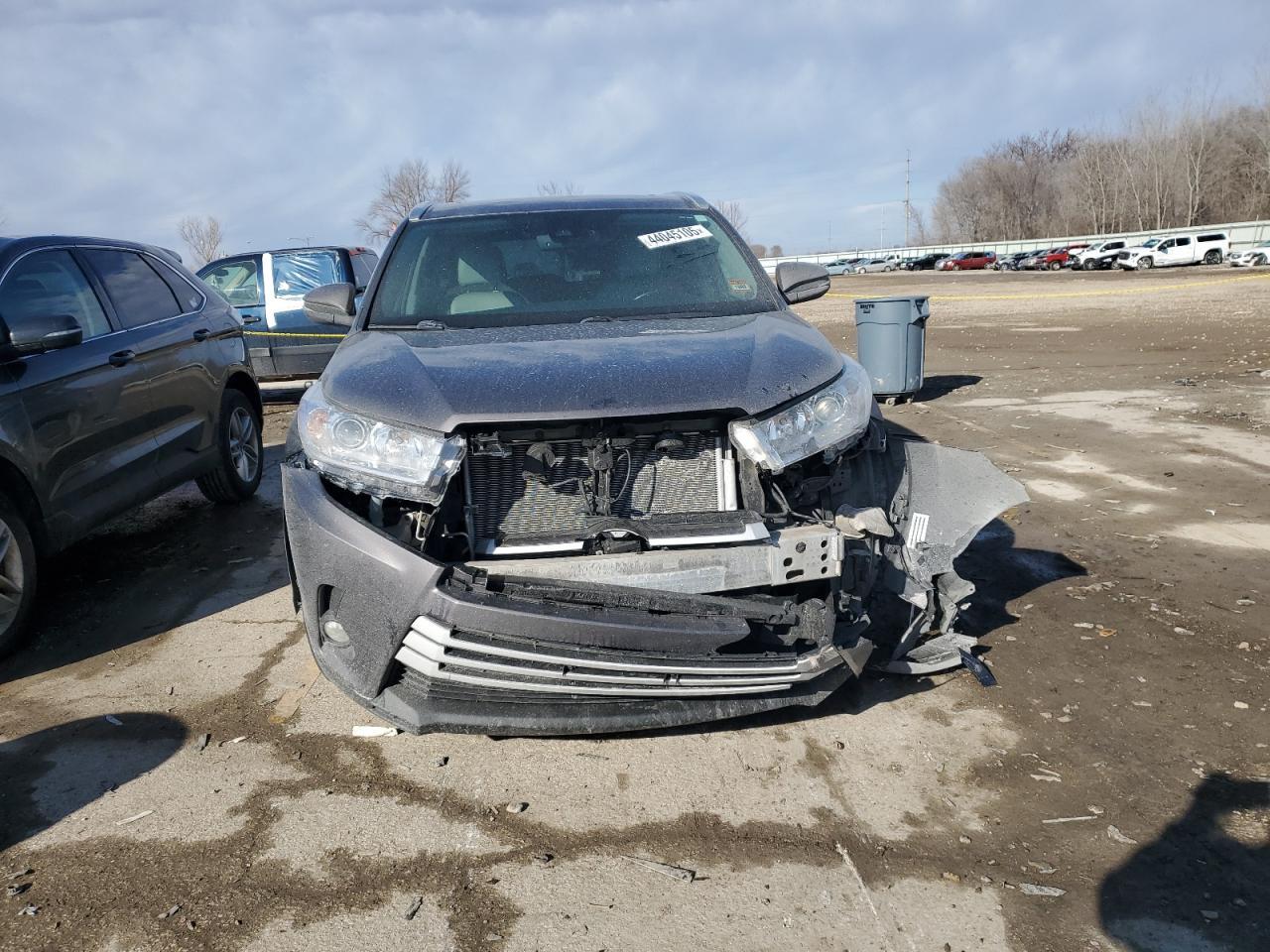 2019 TOYOTA HIGHLANDER - Фото 5