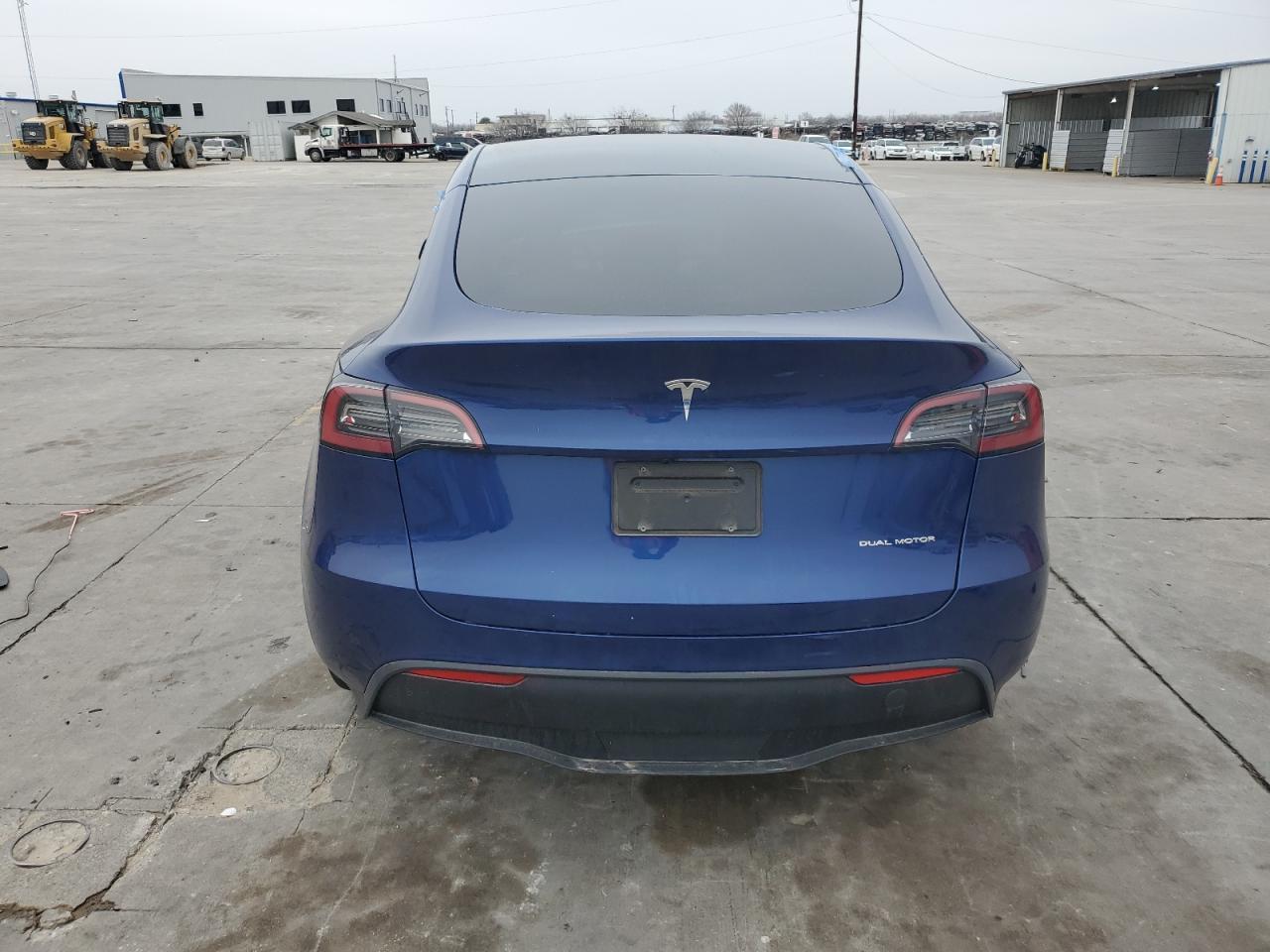 2023 TESLA MODEL Y - Фото 6