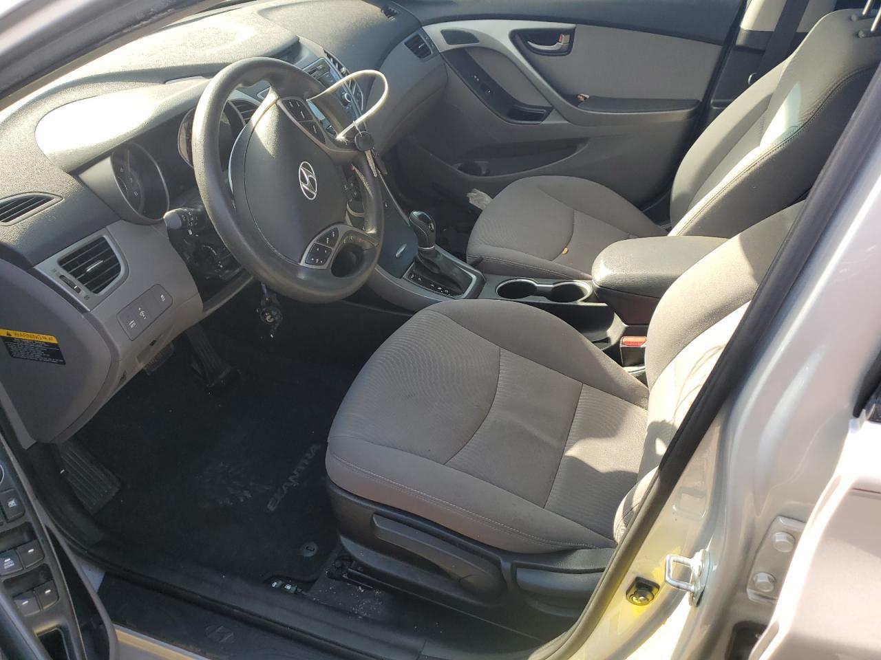 2014 HYUNDAI ELANTRA SE - Фото 7